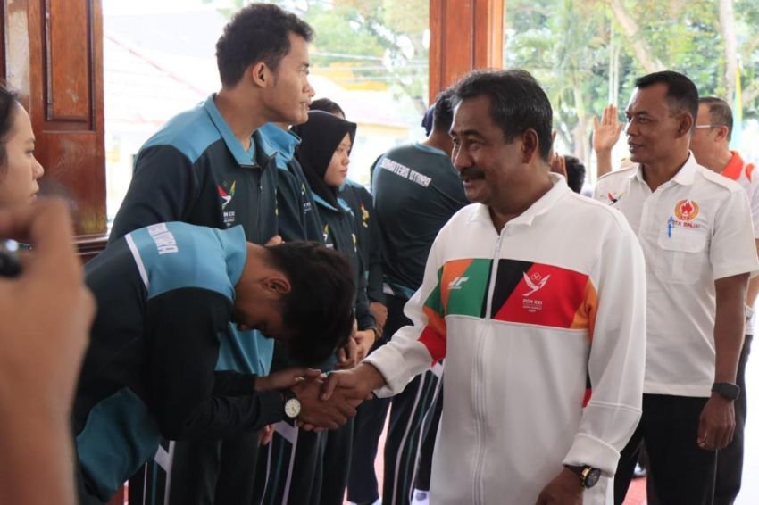 Walikota Lepas 54 Atlet dan 11 Pelatih Asal Binjai Menuju PON XXI,