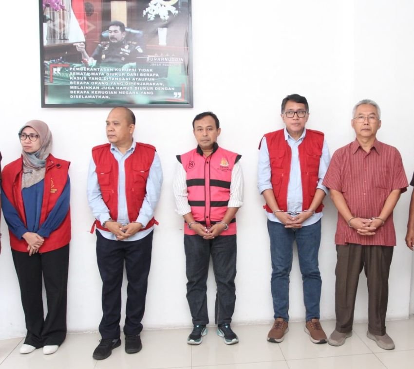 Lima Tersangka Korupsi Pengadaan Troli Kualanamu Ditahan Jaksa