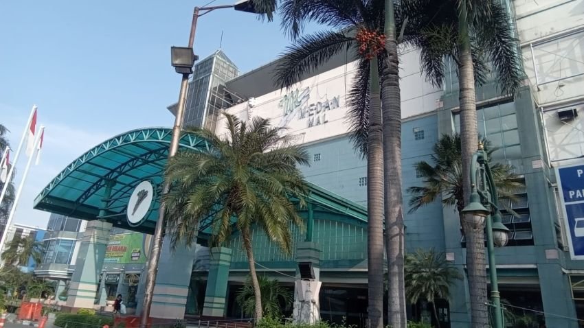 Appsindo Milenial : Periksa Pejabat  Soal Sewa Medan Mall