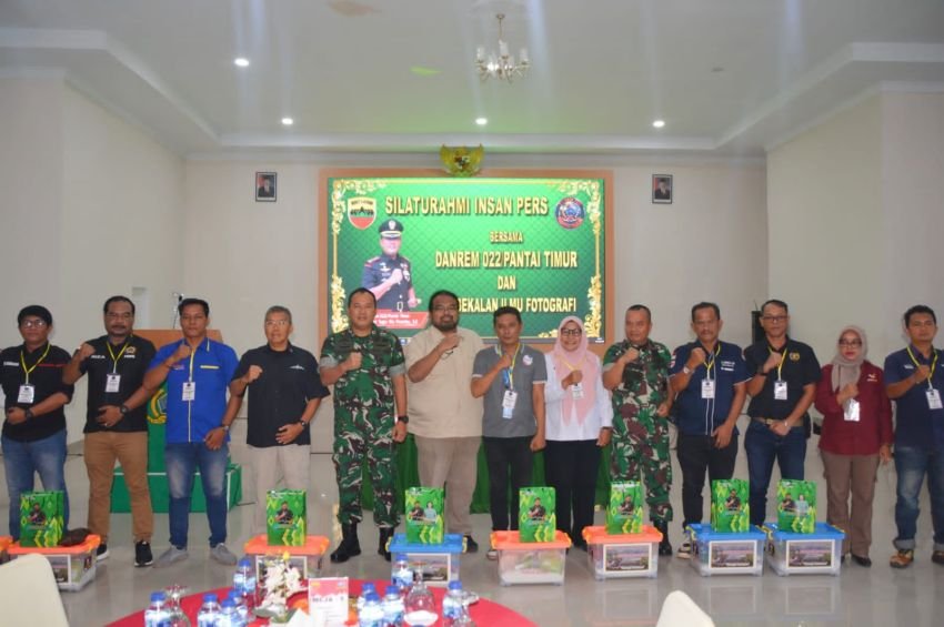 Danrem 022/Pantai Timur Silaturahmi Bersama Awak Media