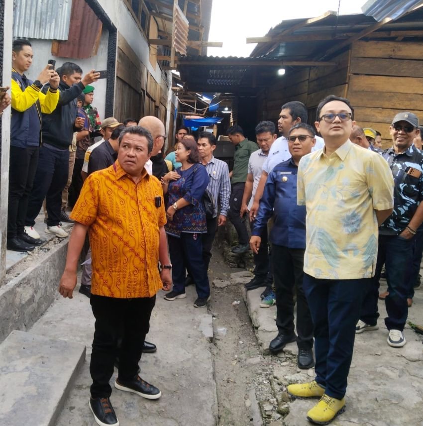 Wamendag Jerry Sambuaga Tinjau Pasar Tradisional Tarutung