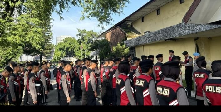 Jelang Pengumuman Persyaratan Administrasi Paslon Cagub-Cawagub, Satgas Ops Mantap Praja 2024 Siaga Penuh di KPU Sumut