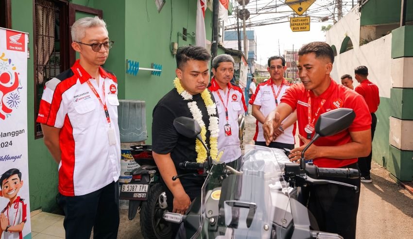 Hari Pelanggan Nasional, Konsumen Motor Honda Dapat Banyak Kejutan