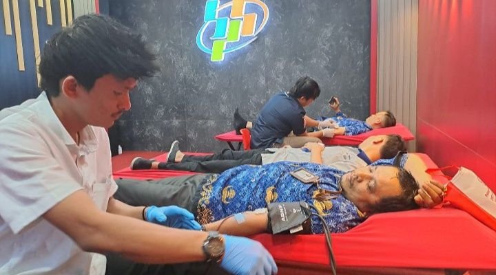 Peringati Hari Statistik Nasional 2024, BPS Sumut Gelar Donor Darah