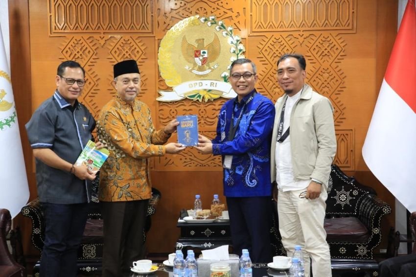 Wakil Ketua DPD RI Dukung Swasembada Pangan Apresiasi Padi Trisakti