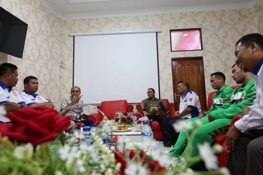 Pjs Bupati Toba Apresiasi Atlet Karate Peraih Emas di PON XXI