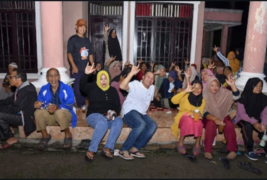 Pilkada Batu Bara: Ngopi Bareng, Warga Minta Zahir Lanjutkan Program Berobat Gratis