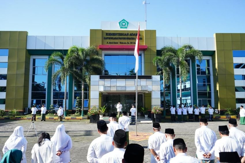 Hari Santri 2024: Menyambung Juang Merengkuh Masa Depan