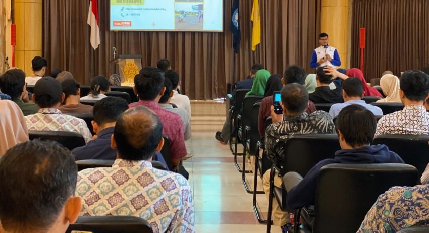 Ini Rahasia Keselamatan Berkendara Ala Anak Muda di Seminar AHM &ldquo;Slow Down, Life Up&rdquo;
