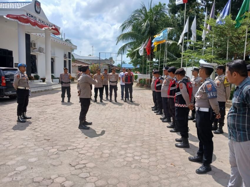 Personil Satgas Ops Mantap Praja Toba 2024 Polres Batubara Laksanakan Pengamanan dan Pengawasan Ketat Kampanye Dialogis