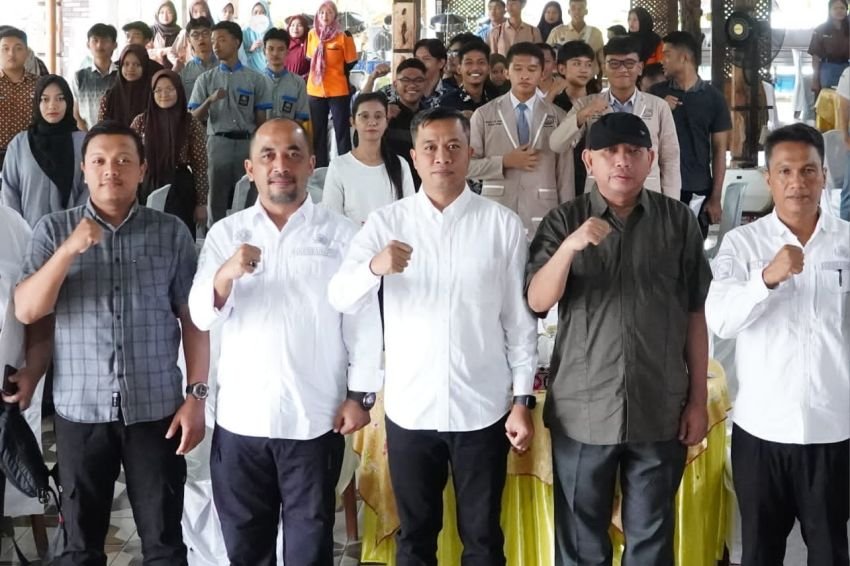 Hadiri Pendidikan Politik Bagi Pemilih Muda, Pj Wako Tebing Tinggi Sebut Satu Suara Sangat Menentukan