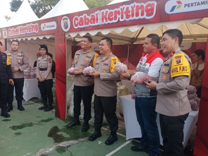 Cooling Sistim jelang Pilkada, Poldasu dan Pertamina Gelar Pasar Super Murah