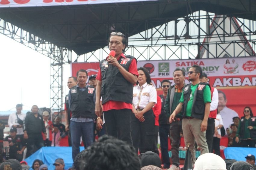 Adian Napitupulu: Tidak Ada Intimidasi, Jangan Takut Memilih Satika-Sarlandy