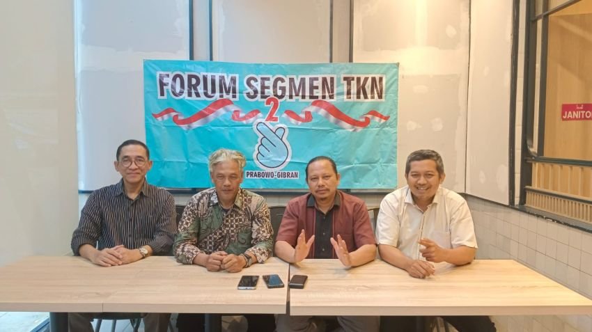 Forum Segmen Mendorong Peningkatan Kualitas Guru dalam Peringatan Hari Guru Nasional