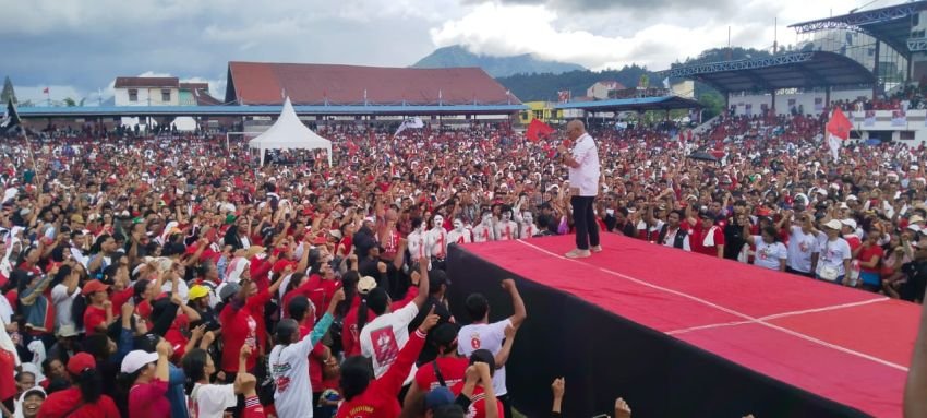 Kampanye Akbar Satika - Sarlandy Dibanjiri 35 Ribu Massa Pendukung