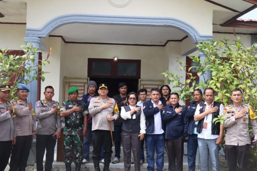 Kapolres Humbahas Cek Sejumlah Kantor PPK, Pastikan Logistik Pilkada 2024 Aman