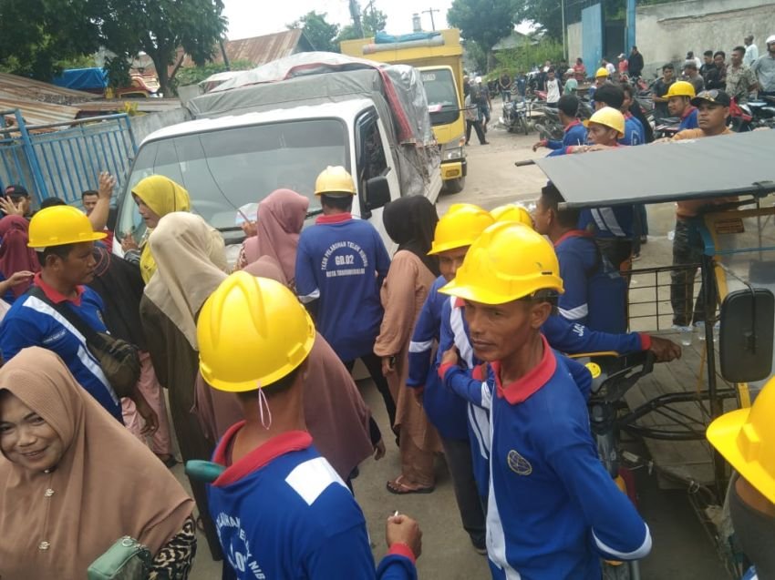 Setelah 19 Tahun Bekerja di Pelabuhan Teluk Nibung: 71 Masyarakat Tanjung Balai Terancam Nganggur
