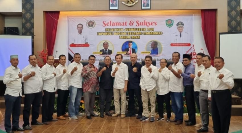 Pelatihan Jurnalistik PWI Tabagsel: Transformasi Profesi Wartawan di Era AI