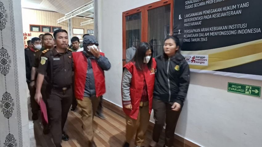Diduga Korupsi Ratusan Juta, 2  Pejabat Dinas Lingkungan Humbahas Jadi Tersangka