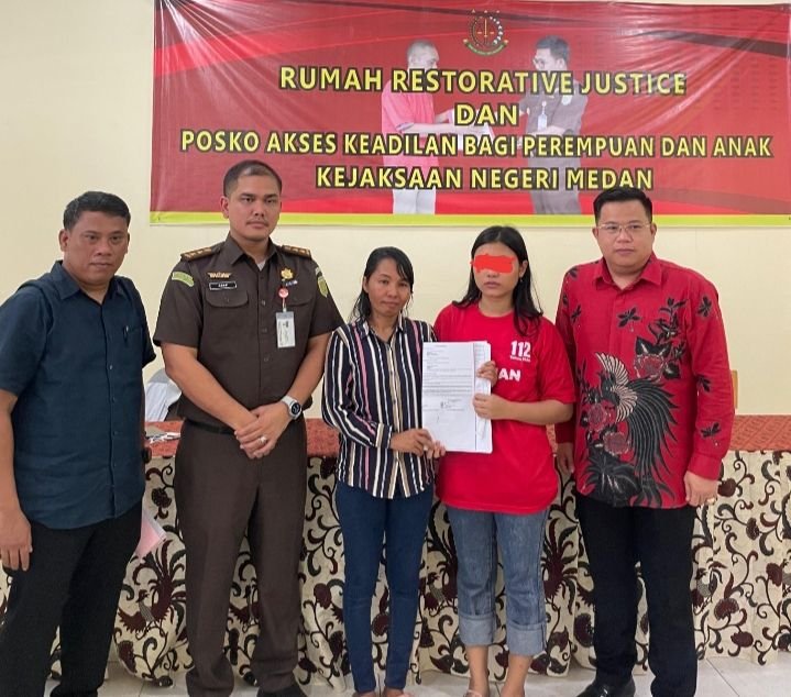 Dr Darmawan Yusuf dan Kejari Medan Lakukan Restorative justice Kasus Pencurian, Mahasiswi Bisa Lanjut Kuliah