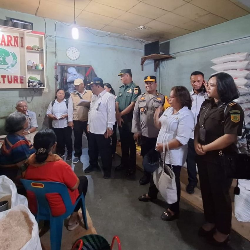 Polres Samosir Pantau Harga dan Stok Sembako Jelang Natal dan Tahun Baru