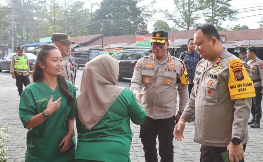 Jelang Tahun Baru 2025, Kapolrestabes Medan Cek Kesiapan Jalur Puncak Medan-Berastagi