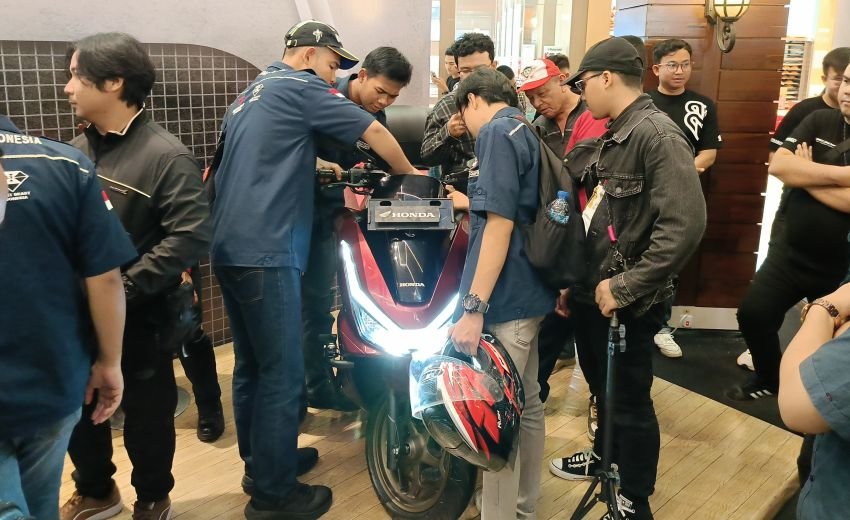 Komunitas Pecinta Big Scooter Sambut New Honda PCX160