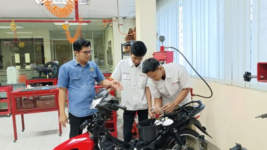 Guru dan Siswa SMK Sumut Siap Ikuti Festival Vokasi Satu Hati Nasional 2025