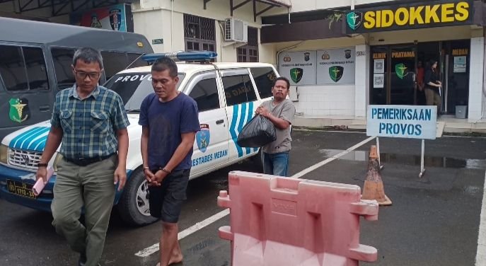 Terlibat Pengrusakan, Mondo Terduga &ldquo;Dalang&rdquo; Demo Polsek Delitua Diserahkan ke JPU