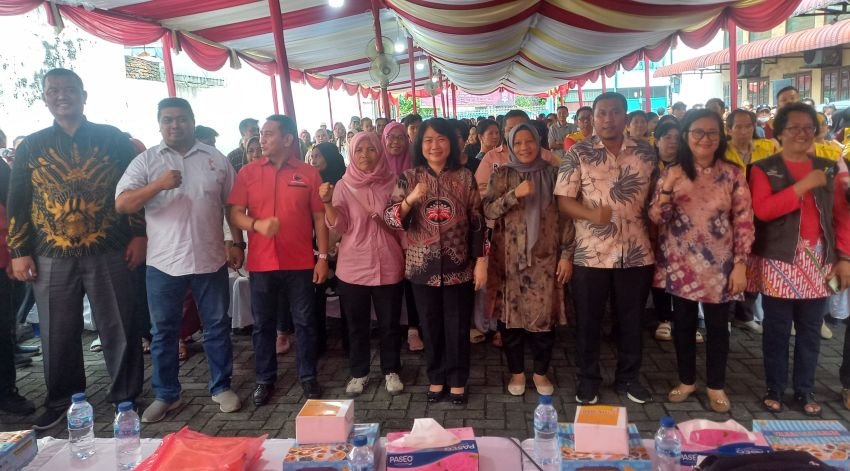 Warga Keluhkan Parit Kurang Berfungsi Mengakibatkan Banjir di Medan Petisah