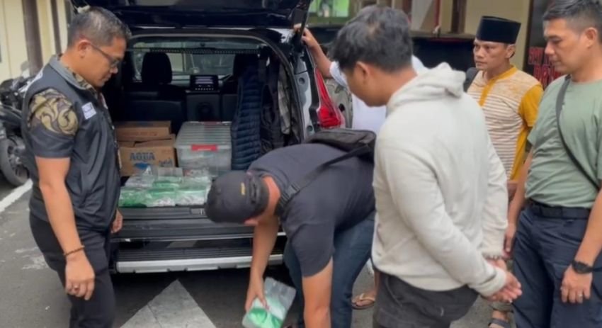 Polrestabes Medan Tangkap Bandit Narkoba, 12 Kg Sabu Asal Malaysia Gagal Edar di Medan