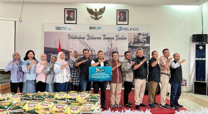 PT Pelindo Regional 1 Belawan Salurkan 300 Paket Sembako