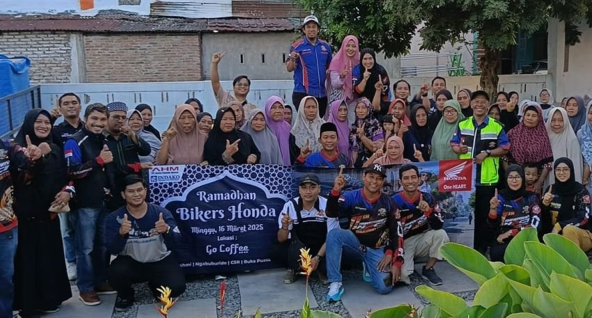 Ramadhan Bikers Honda Tebar Semangat Berbagi di Bulan Suci