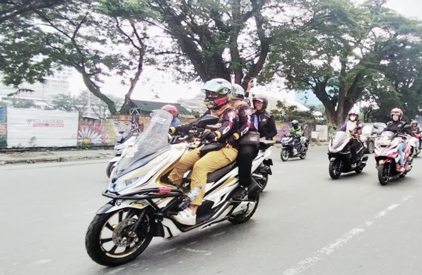 Tips Hadapi Kemacetan saat Mudik dengan Motor
