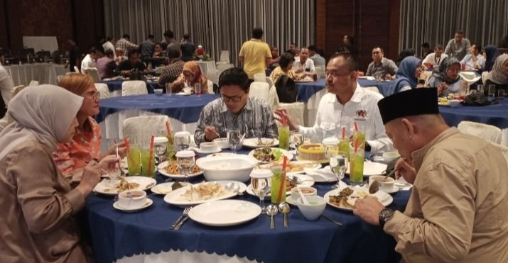 Buka Puasa Bersama Media, Dirut Bank Sumut:  Tanpa Media Inklusi Keuangan Tidak Berjalan Baik