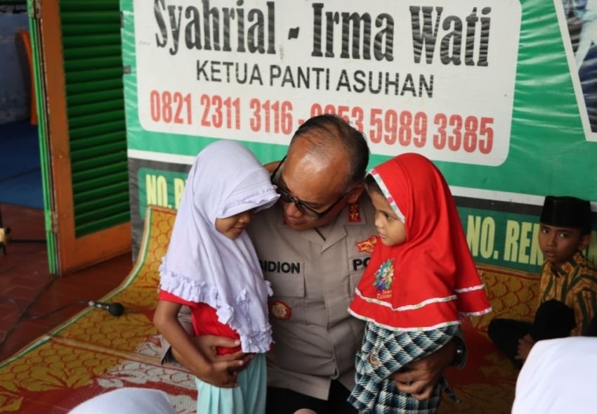 Kapolrestabes Medan Berbagi Berkah Ramadhan Bersama Anak Panti Asuhan Al-Marhamah Jalan Garuda