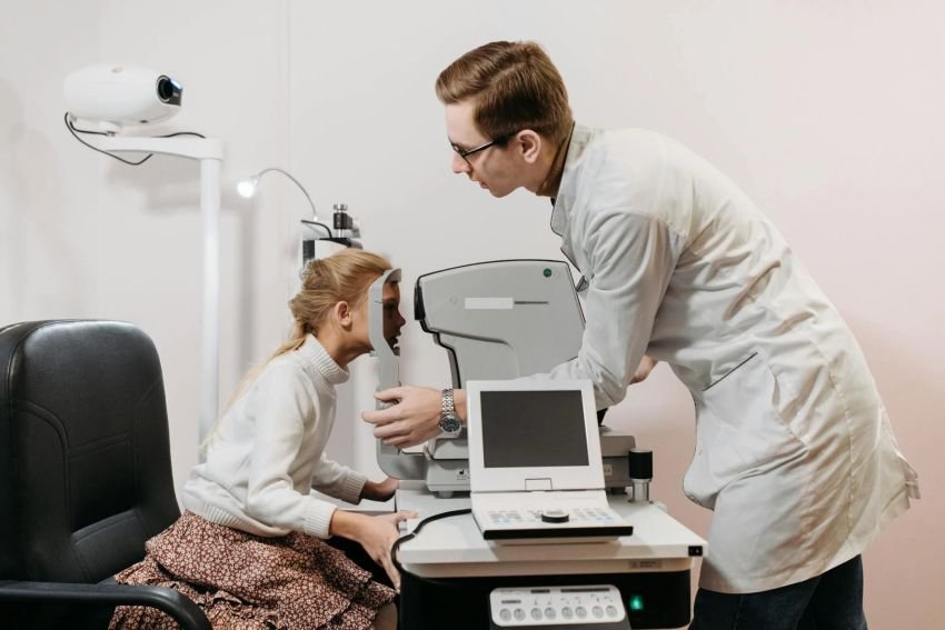5 Tips Memilih Dokter Mata yang Berkualitas dan Terpercaya