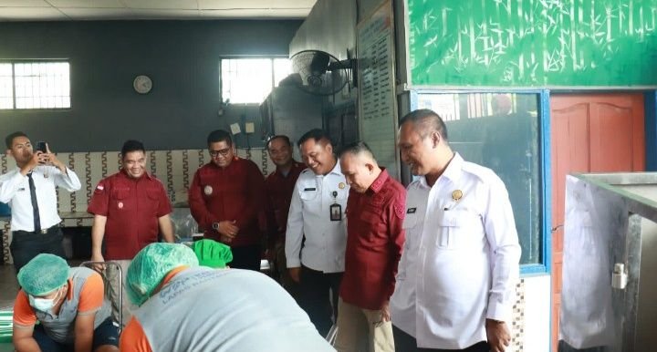 Safari Ramadhan,Kalapas Pancur Batu Tribowo Dampingi Kakanwil Ditjenpas Sumut  ke Lapas Rantauprapat