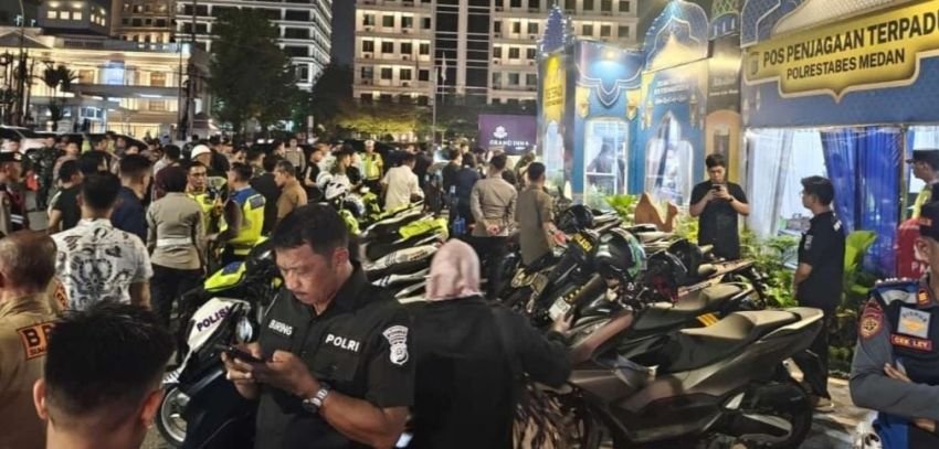 Kapolrestabes Medan Pimpin Apel Kesiapan Pengamanan Malam Takbiran