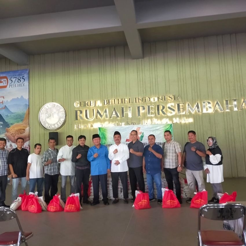YSKI Berbagi Paket Lebaran Untuk PWI Sumut, Farianda: Bersyukur Dan Terimakasih