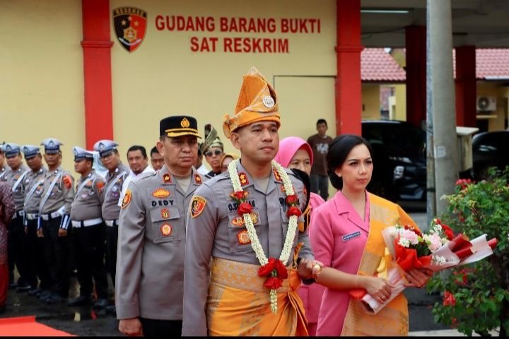 Sertijab  Kapolres Pelabuhan Belawan, AKBP Janton Silaban Digantikan AKBP Oloan Siahaan