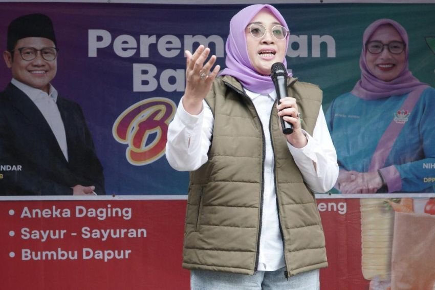 Bulog Harus Bertanggungjawab 300 Ribu Ton Beras Impor Berkutu