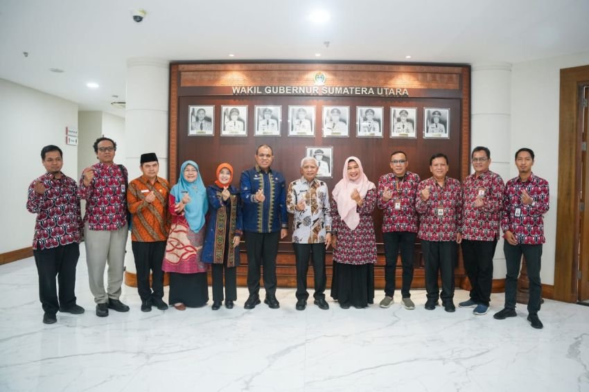 Terima Audiensi Kaper BKKBN Sumut, Wagubsu Surya Dukung 5 Program Quick Win