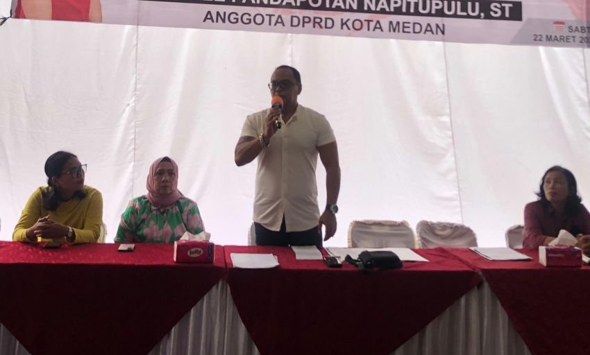 Renville Napitupulu Usul Pemko Buat TPS Sampah di Setiap Lingkungan