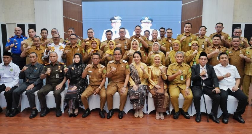 Rico Waas Apresiasi Hasil Pembangunan Bobby Nasution