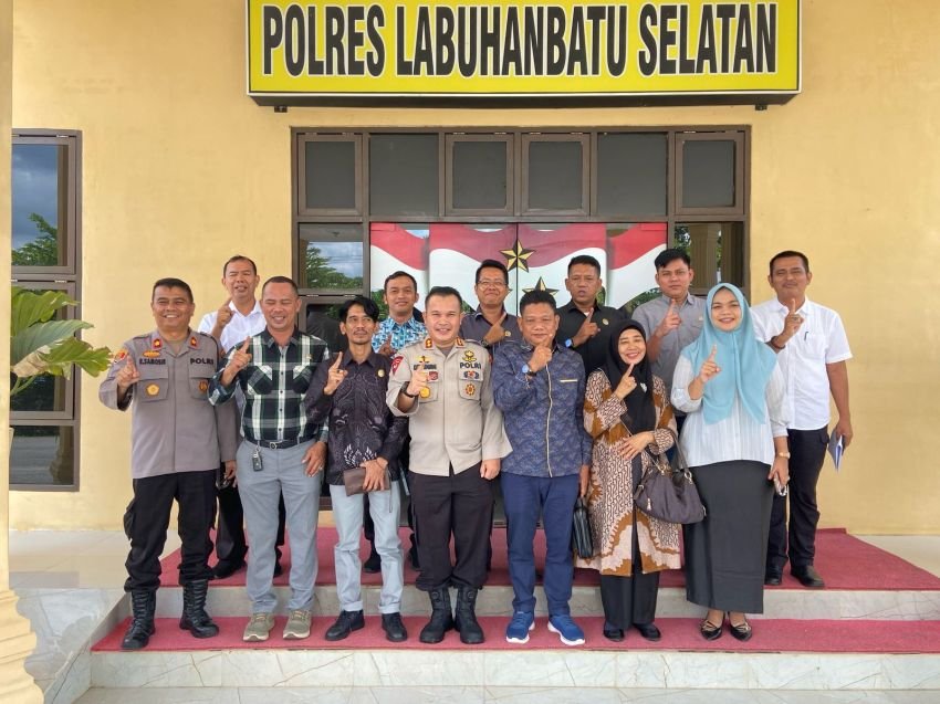 Kapolres Labusel Terima Kunjungan Komisi III DPRD Bahas Pencurian TBS hingga Peredaran Narkotika
