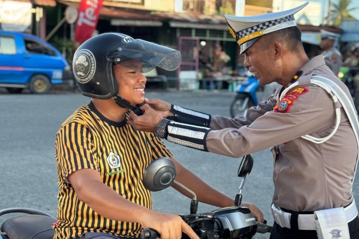 Banyak Ditemui Kendraan Melanggar Aturan Lalin Pada Jam Rawan Macat Di Batu Bara