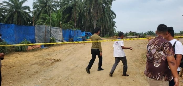 Polres Labusel Gerebek Gudang  "Kencing CPO",  Temukan 4 Baby Tank