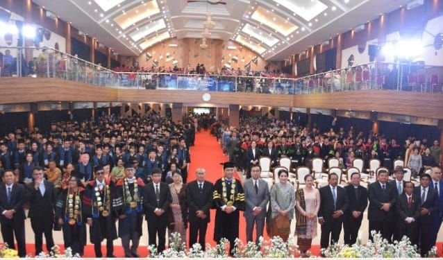 UHN Medan Gelar Wisuda Periode-I Tahun 2025, Ratusan Lulusan Dikukuhkan