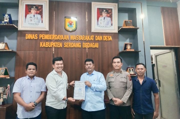 Pemkab Sergai Ulurkan Tangan Bantu Renovasi Rumah Ibadah